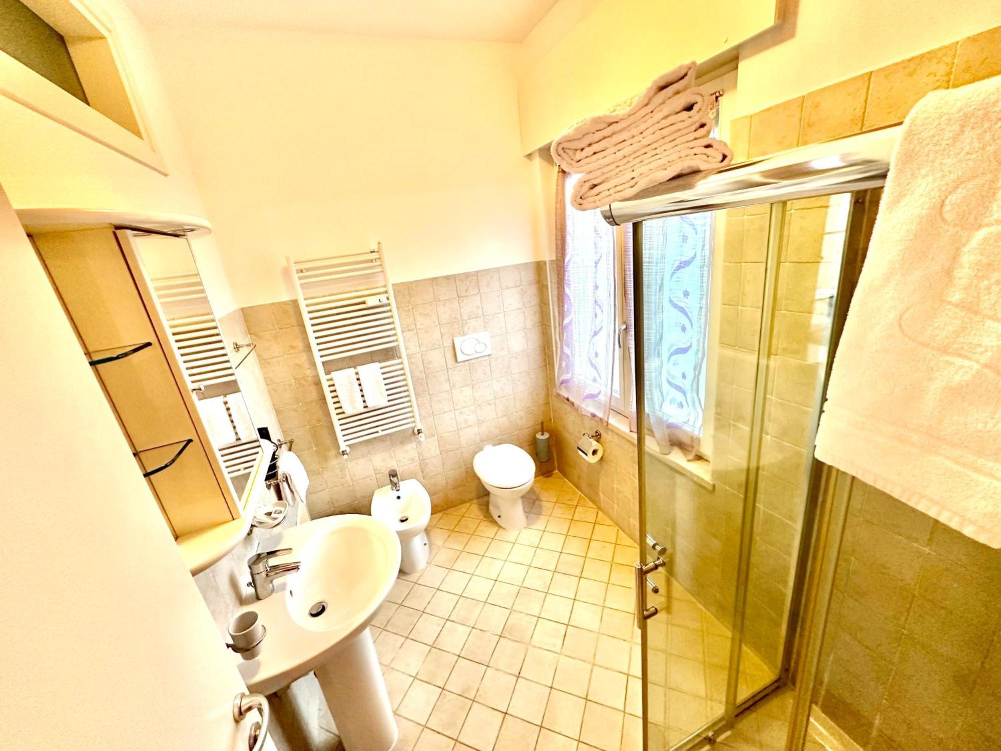 Ai Giardini Rooms -Vicino Ospedale Borgo Trento E Centro Storico Werona Zewnętrze zdjęcie