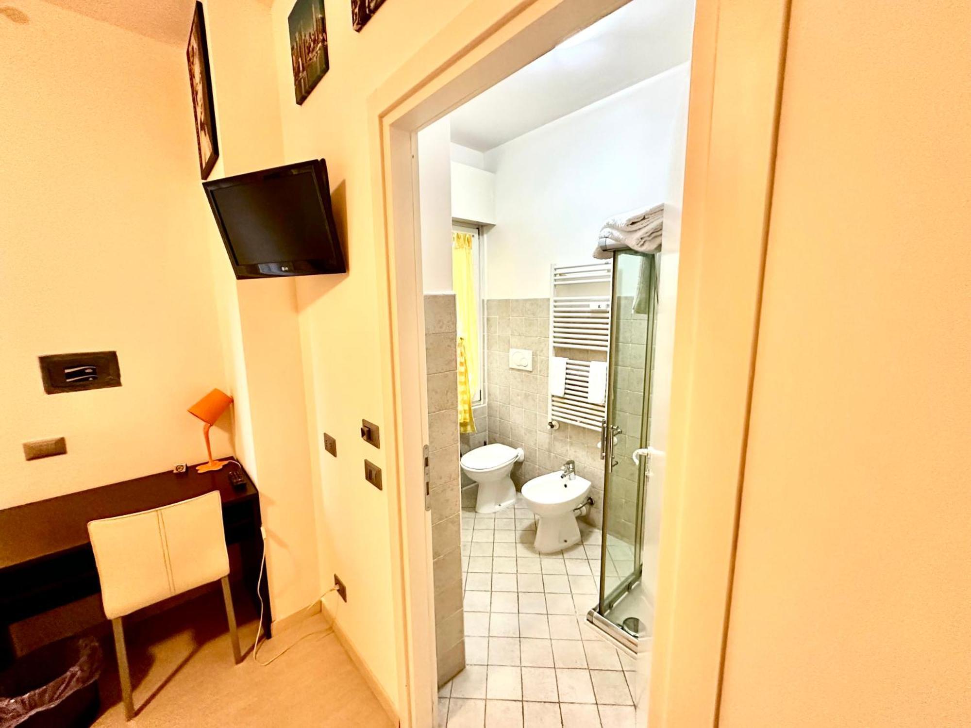 Ai Giardini Rooms -Vicino Ospedale Borgo Trento E Centro Storico Werona Zewnętrze zdjęcie